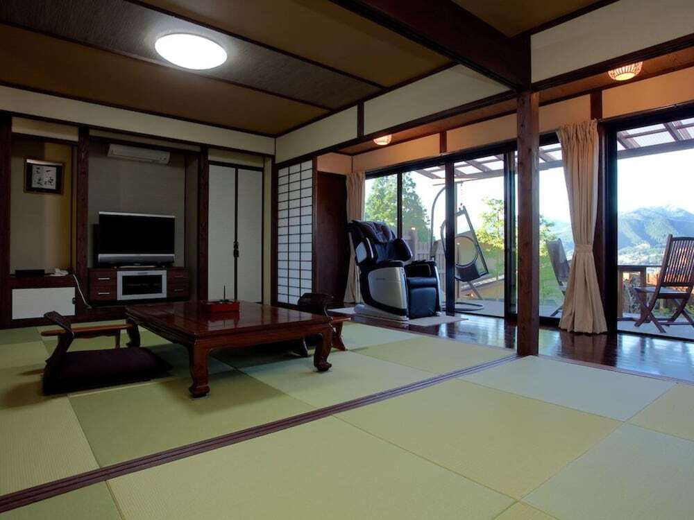 全室離れの別荘感覚でくつろぐ、高台の宿3927317