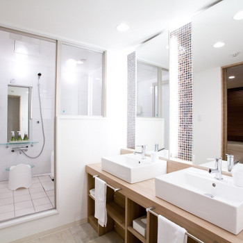 トイレバス別の「エグゼクティブルーム」で快適ステイ3947122