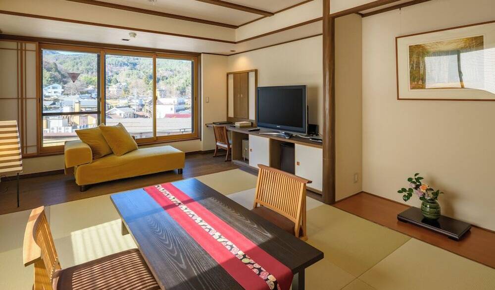 ジュニアスイート和洋室 / 1