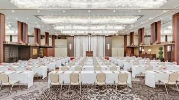 ボールルーム / 23