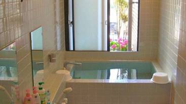 深めの浴槽 / 15