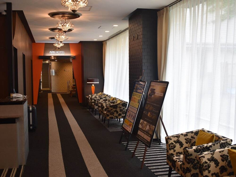 ロビーラウンジ