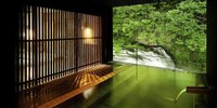 【全国】水の音に耳をすませて気分転換。滝が見える旅館7選