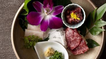 食事・飲み物 / 5