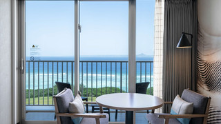 デラックス ルーム キングベッド 1 台 オーシャンビュー