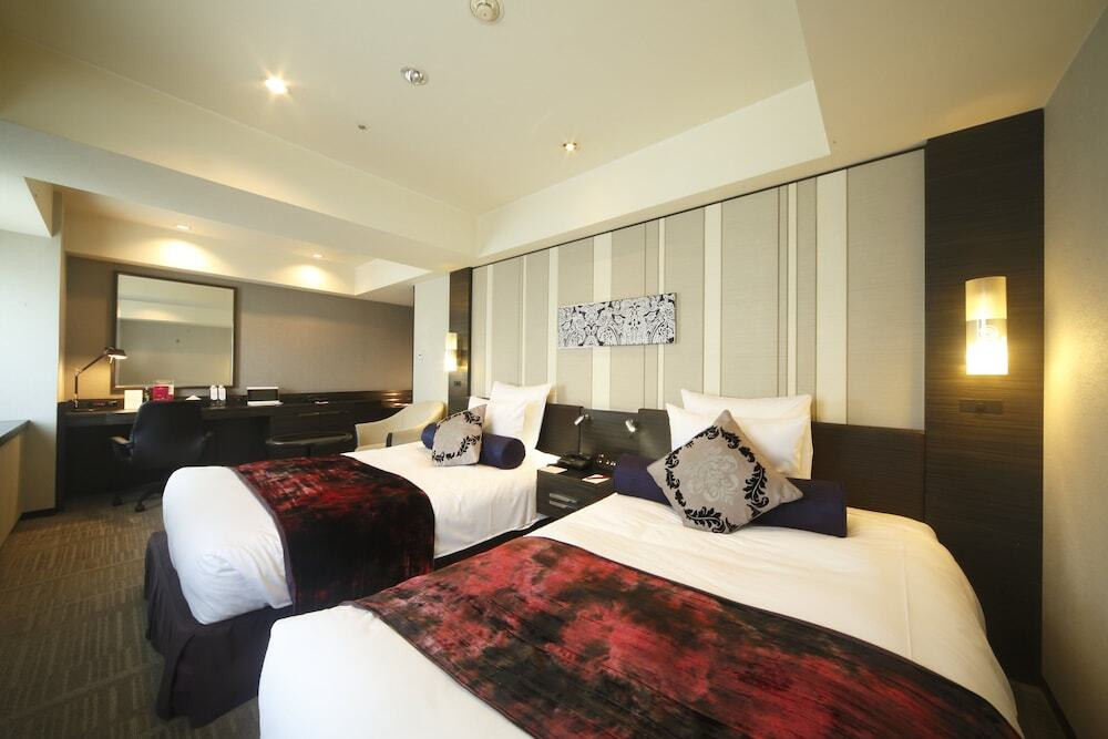 オープンキッチンで作るオムレツを目から味わう♡4574104