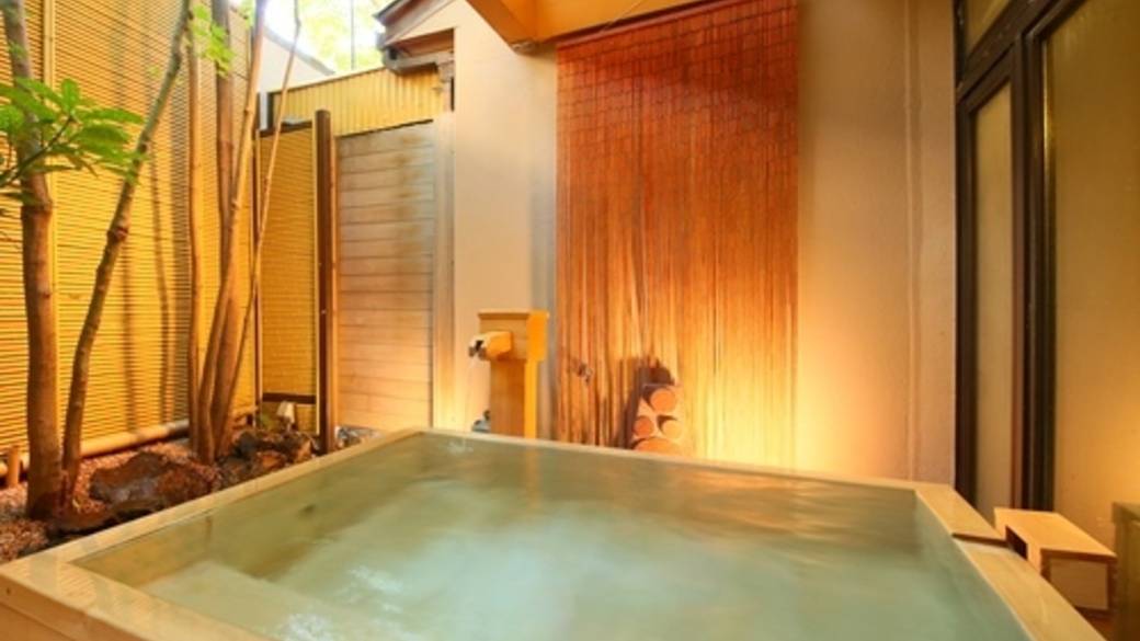 紅風呂 露天風呂 / 4