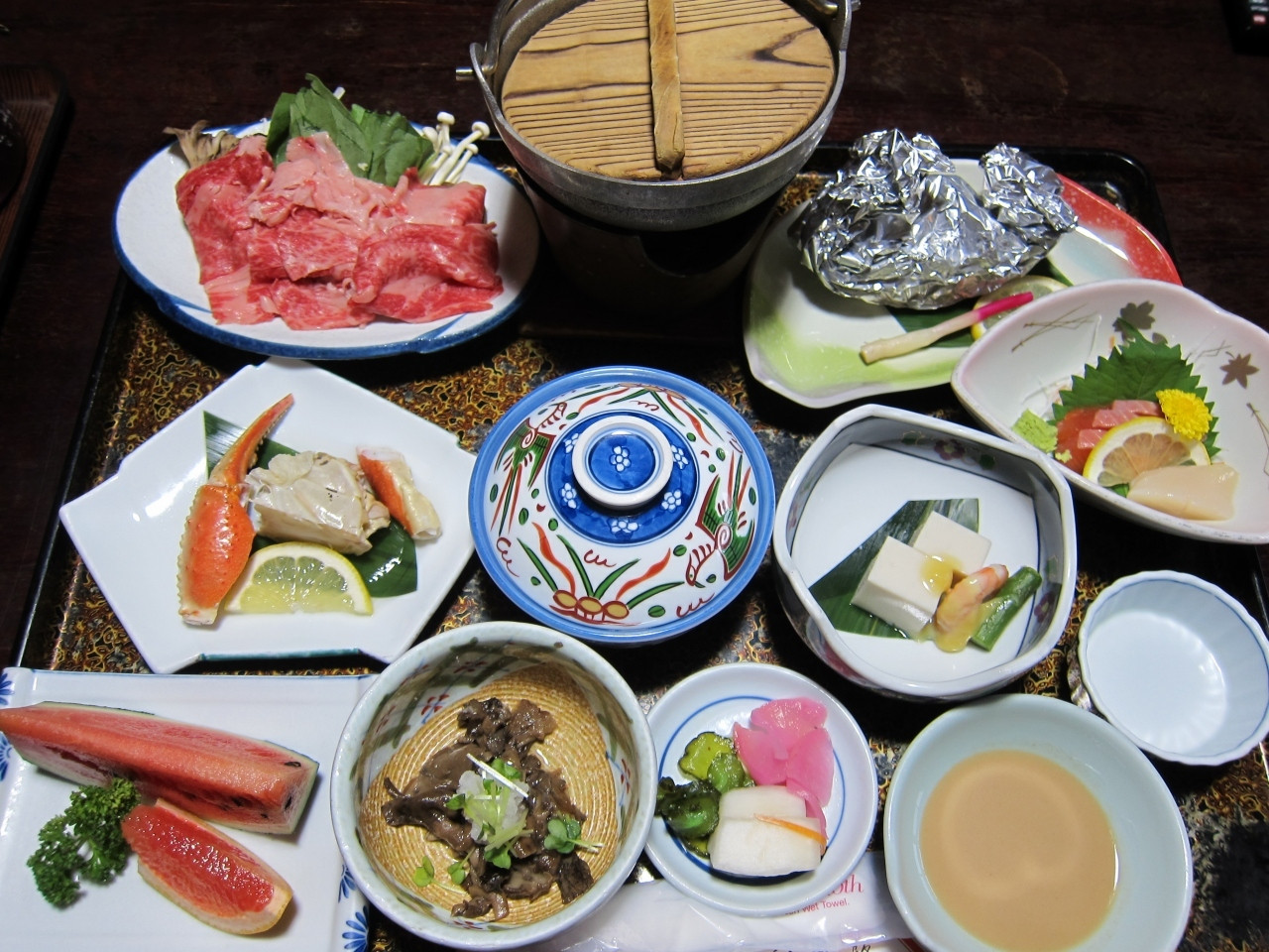 真っ黒な「墨の湯」はここだけ！レア感たっぷりの秘湯を楽しむ4083857