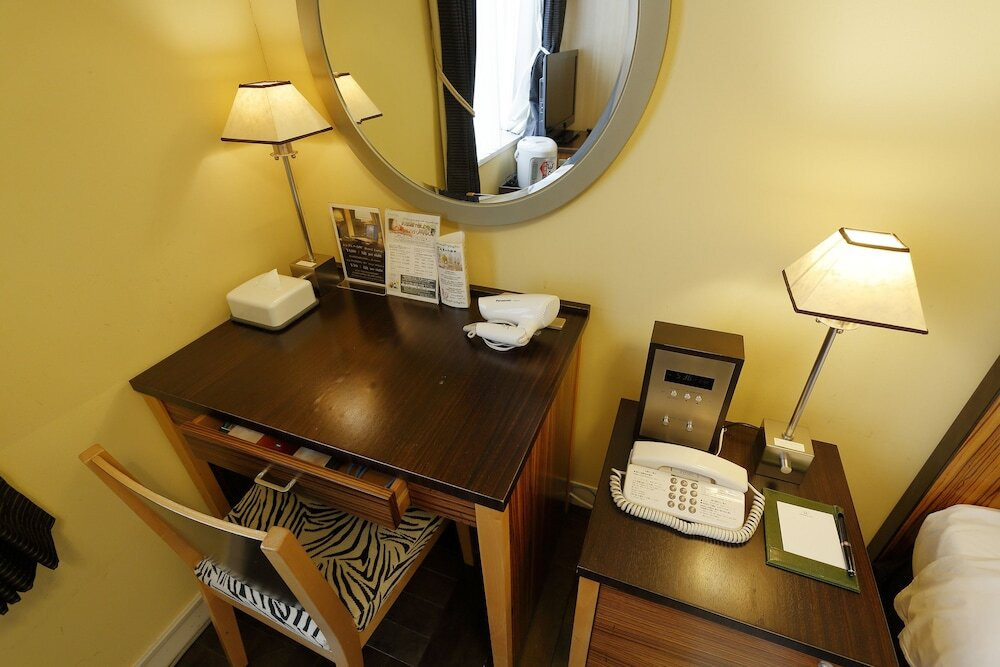 客室の家具一例①