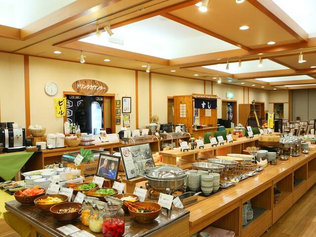 夕食バイキング / 1