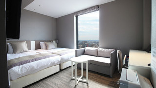 スーペリアツインルーム 高層階 ソファベッド1台 (大人3名利用時) 禁煙