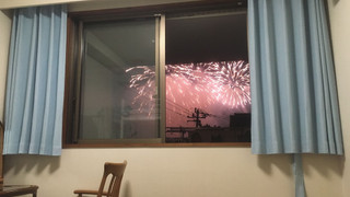 102 個室　液晶ＴＶあり、洋室、ダブルベッド＆ロフトベッド付、パーシャルシービュー 禁煙