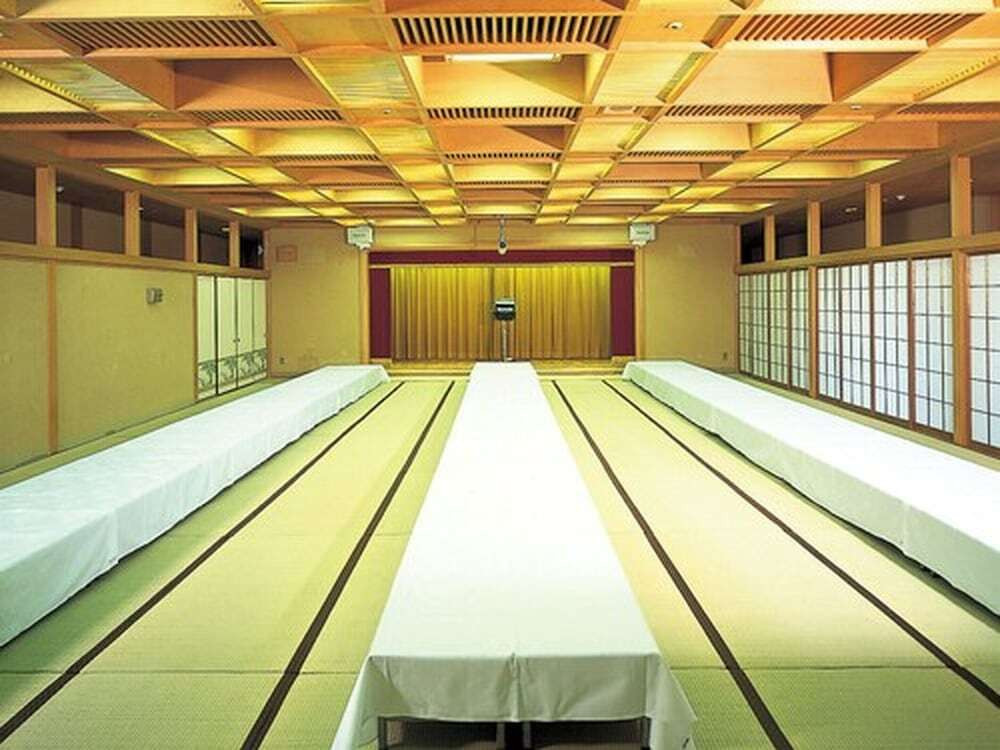 レストラン