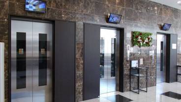 エレベーター / 1