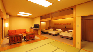 特別室(8畳+トリプル+リビング) 禁煙室