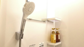 フローリングトリプルルーム禁煙 シャワーブースのみ/靴を脱いでご利用ください