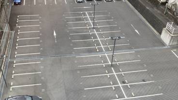 駐車場 / 10
