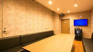 カラオケ ルーム / 5