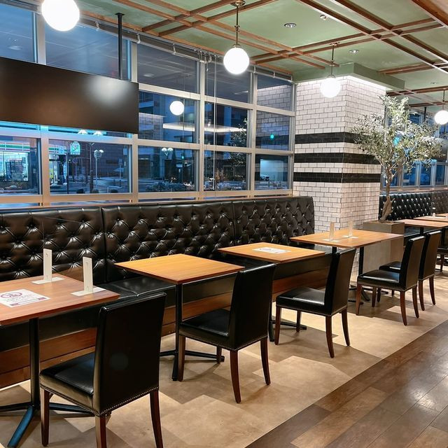 おしゃれな雰囲気の店内 / 3