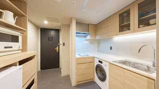 レジデンスツインルーム 禁煙 セミダブルベッド2台 (36平米)