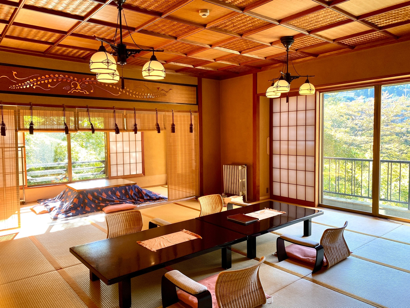 ゆるりと過ごせる畳敷きの温泉宿3378645