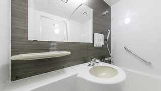 スモールダブルルーム ダブルベッド1台 禁煙 (13.5 ㎡)