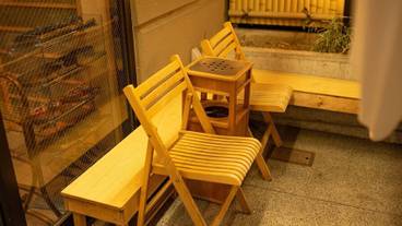 施設の入り口 / 9