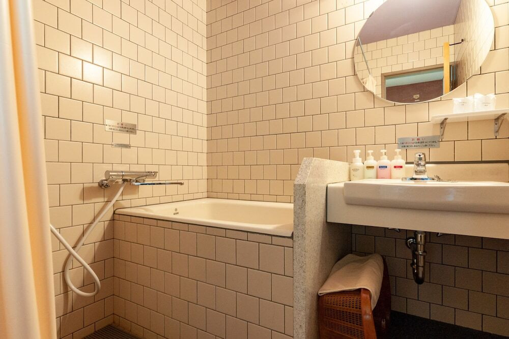 バスルームのシャワー