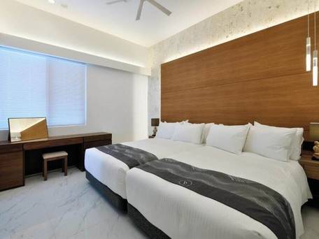 VILLA VALIOSA ON the BEACH / 2