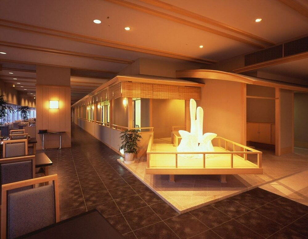 熱海後楽園ホテル（アタミオンセン　アタミコウラクエンホテル） / 1