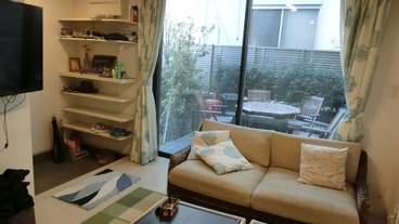 内部エントランス / 2