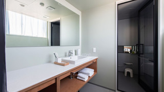 Superior with Japanese-style