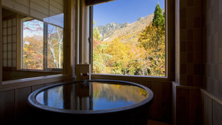 リニューアル [温泉和洋室]開放式内風呂付…45平米