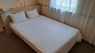 ダブルルーム 喫煙可