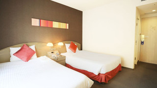 スタンダードツインルーム セミダブルベッド2台 喫煙