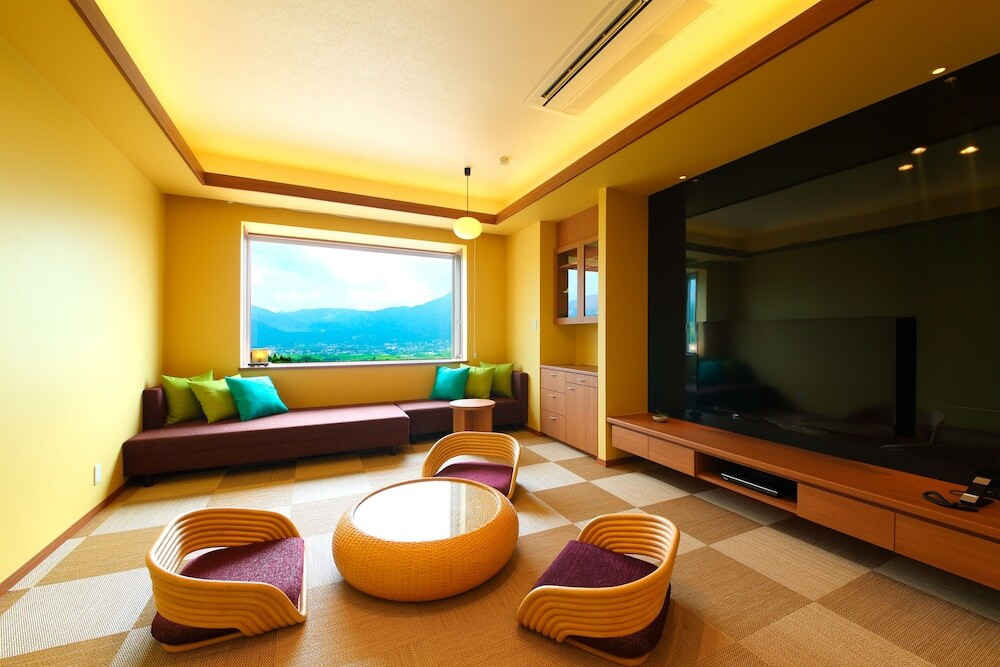 花由エリア 本館和洋室