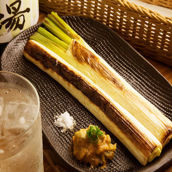 「ネギッチン negi negi」料理 1002301 千住葱のまるごとロースト