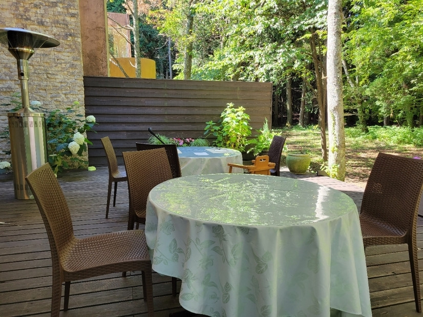 「サロン・ド・フォレスト」 内観 155406218 テラス席。