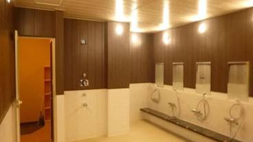 屋内スパ浴槽 / 1