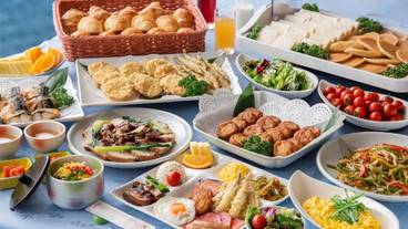 朝食ビュッフェ / 5