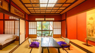 [秋の館・朱壁の和洋準特別室/秋園の間]10帖+ツイン 禁煙