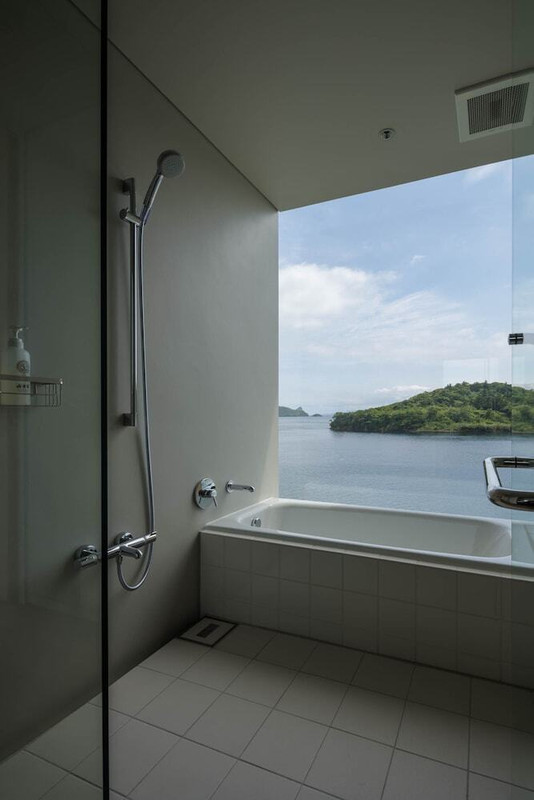 客室バスルーム一例