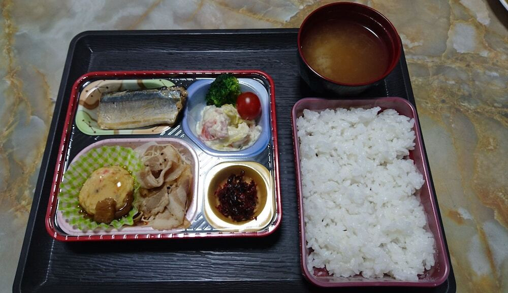 朝食