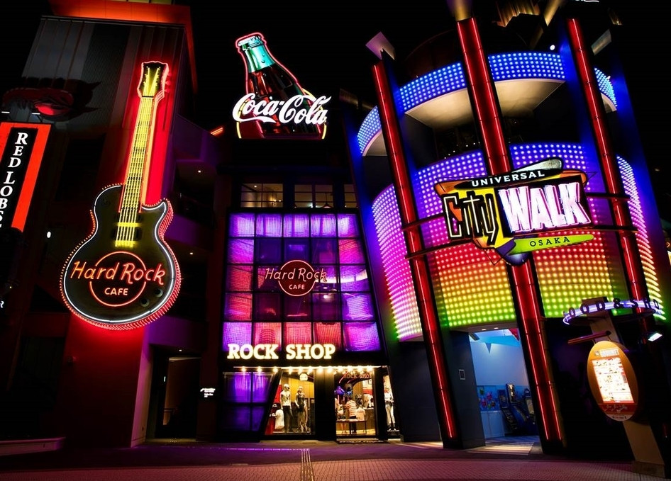 「ハードロックカフェ ユニバーサルシティウォーク大阪店」 外観 58077936 USJの目の前の店舗。