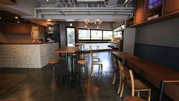 内部エントランス / 2