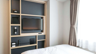 スタンダード ルーム クイーンベッド 1 台 禁煙