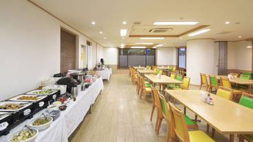 朝食スペース / 9