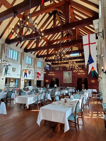 映画みたい！中世英国の世界で現実を忘れる4261634