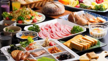 食事・飲み物 / 12