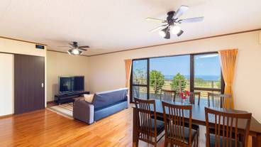 リビング エリア / 5